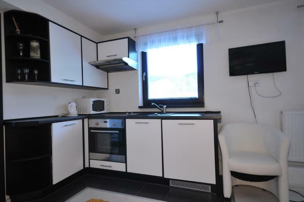 Apartmany Pod Troma Korunami Червоний Кляштор Екстер'єр фото